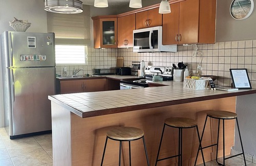 Pole Ojea House | Combate Beach location with WiFi and AC in brilliant Cabo Rojo, 5 mins to beach!