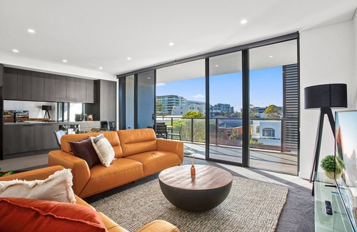 Wollongong Apartment | Combining inner-city living, coastal views and a beachside lifestyle