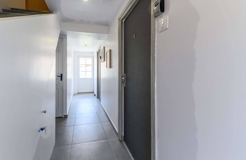 Tremblay-les-Gonesse Apartment | Come and discover the cocoon of l'impasse in Tremblay en France with our Deluxe studio!