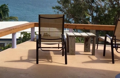 Culebra Pueblo House | Come, Enjoy & Relax Casa Su Marco Perfect Getaway on Culebra Island Puerto Rico