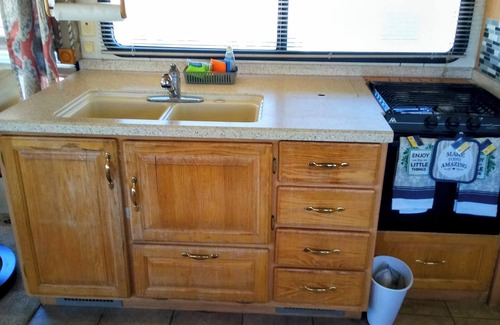 Sierra Blanca House | Come enjoy the mountain views. Peace and quietness in this beautiful RV