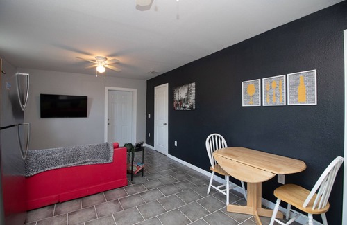 St. Petersburg - Clearwater House | Come enjoy this unique Mother In-Law Suite