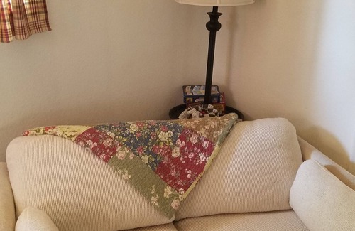 Huachuca City House | Come for the weekend or stay for months! Cozy and Secluded Hideaway.
