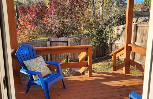 Enterprise House | Come Relax! New kitchen, appliances (including w/d!), two decks