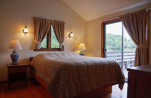 Weare Resort | Come stay at our four season resort!