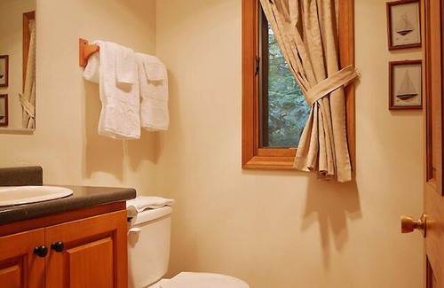 Weare Resort | Come stay at our four season resort!