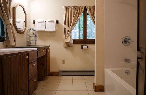 Weare Resort | Come stay at our four season resort!