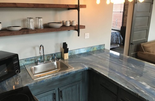 Metropolis Apartment | Come stay in the historic downtown district of Metropolis, IL. Home of Superman