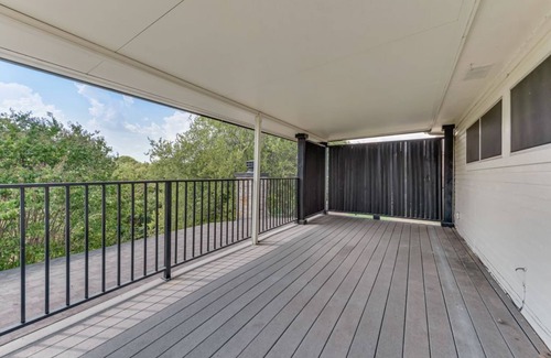 Fort Worth House | Come Take a Splash at Updated Beautiful Home!