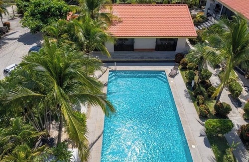 Coco Condo | Come to Paradise 2 Bedroom 2 Bathroom Condo 1 Block from Coco Beach !