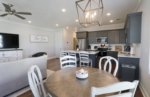 Oxford House | Come to the Sip - Luxe New Build