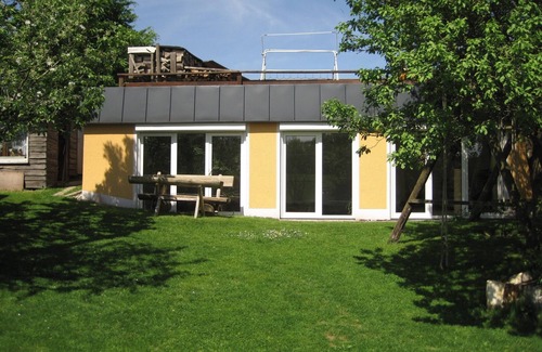 Wingendorf Apartment | Comfortable apartment with swimming pool and sauna in a quiet location
