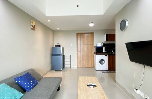 Duren Sawit Apartment | Comfort 1BR at LRT City Jatibening Apartment