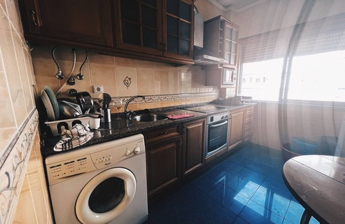 Santo Antonio Apartment | Comfort and Centrality in Lisbon: Apt. T2 Next. Marquês Pombal and Av. Freedom