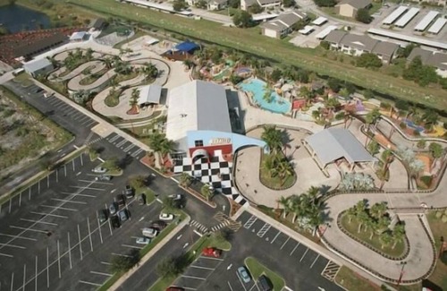June Park House | Comfort and Convenience! 3 Relaxing Units, Free Breakfast, Near Melbourne Beach
