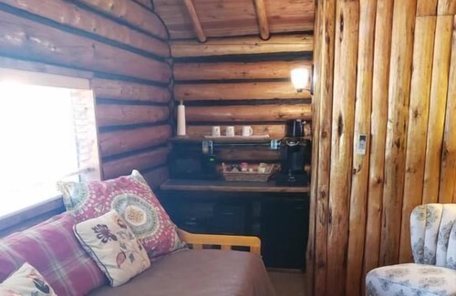 Gardiner House | Comfort and Convenience! Parking, Pool, Near North Entrance of Yellowstone Park