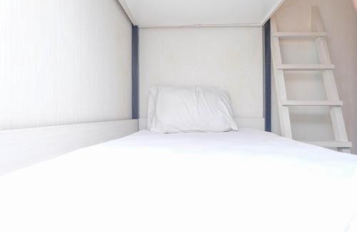 East Jakarta Apartment | Comfort and Elegant 2BR at Woodland Park Residence Apartment By Travelio
