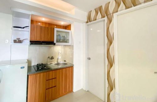 Jatinegara Apartment | Comfort and Homey 3BR Bassura City Apartment By Travelio