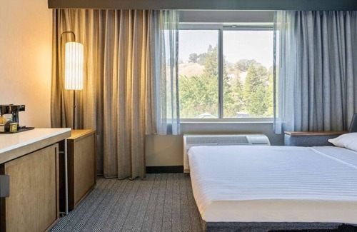 San Ramon House | Comfort and Relaxation! TWO Relaxing Units with Free Parking, Outdoor Pool!