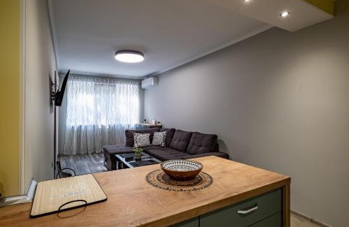 Odesos Apartment | Comfort Apartment
