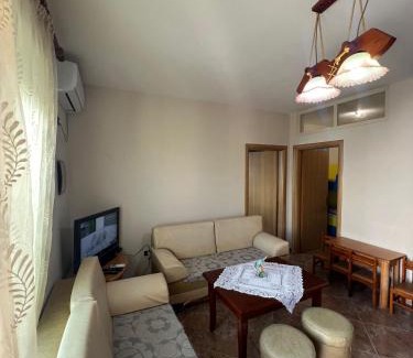 Shkembi i Kavajes Apartment | Comfort Apartment Near The Beach