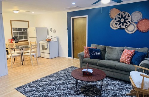 Central Oklahoma City House | Comfort Away from Home - Entire House, Sleeps 6