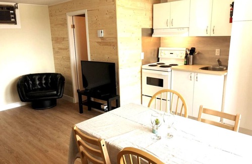 Ste Anne de Beaupre Apartment | Comfort Apartment 13