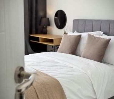 Stara Zagora Apartment | Comfort & Classy 1Bed Аpartment for 4 Guests on High Street