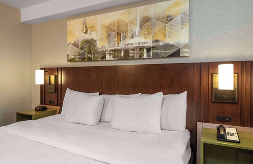 Brossard Hotel | Comfort Inn Brossard