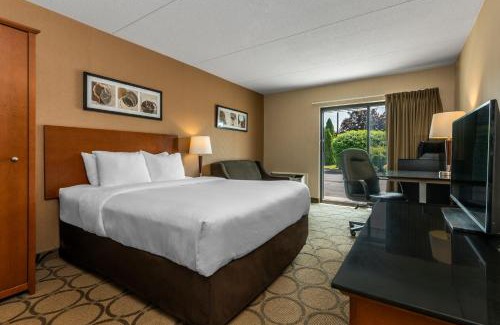 Cobourg Hotel | Comfort Inn Cobourg