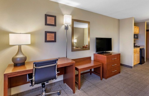 Evansville Hotel | Comfort Inn Evansville - Casper