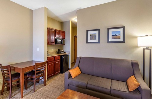 Evansville Hotel | Comfort Inn Evansville - Casper