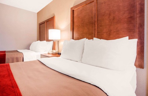 Fallsview Hotel | Comfort Inn Fallsview