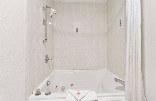 Joliet Hotel | Comfort Inn Joliet West I-80