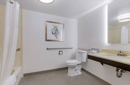 Montpelier Hotel | Comfort Inn Laurel - Fort Meade