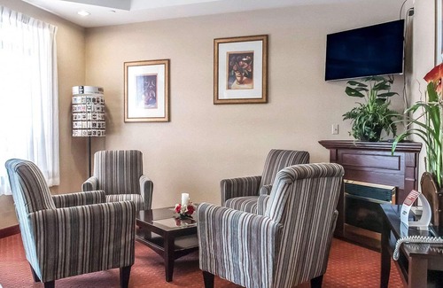 Gateway Hotel | Comfort Inn Mississauga