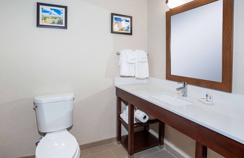 Naugatuck Hotel | Comfort Inn Naugatuck-Shelton, CT