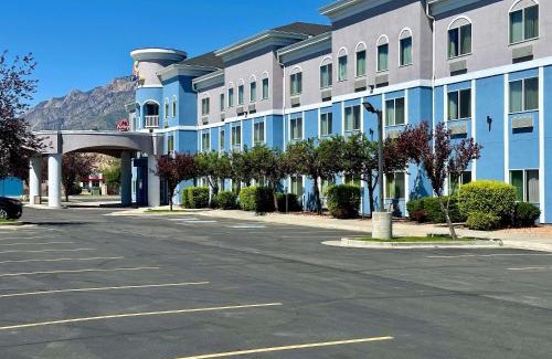 Farr West Hotel | Comfort Inn Ogden near Event Center
