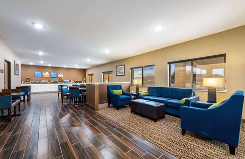 Onalaska Hotel | Comfort Inn Onalaska - La Crosse Area