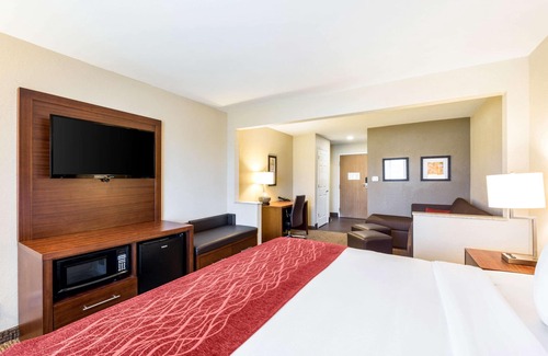 Onalaska Hotel | Comfort Inn Onalaska - La Crosse Area