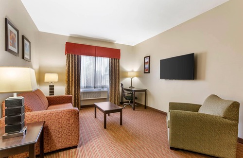 Estrella Hotel | Comfort Inn Phoenix Central City