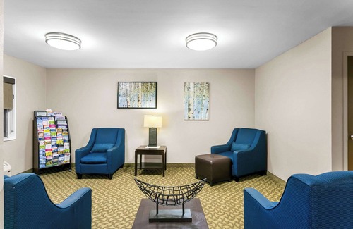 Frederick Hotel | Comfort Inn Red Horse Frederick