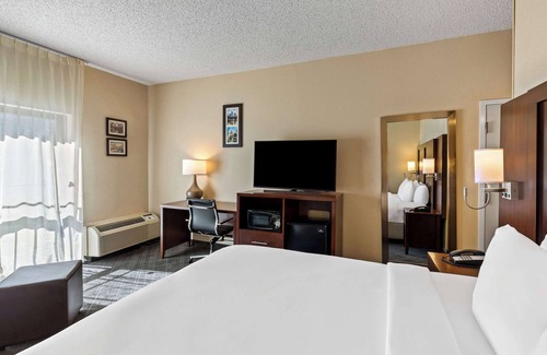 Roswell Hotel | Comfort Inn Roswell-Dunwoody