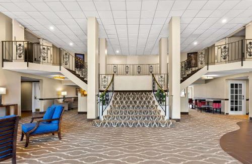 Maryland Heights Hotel | Comfort Inn St Louis - Westport Event Center