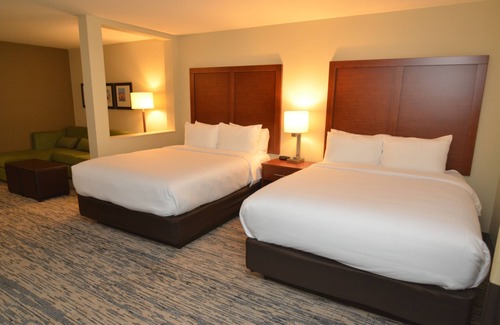 West Des Moines Hotel | Comfort Inn & Suites West Des Moines