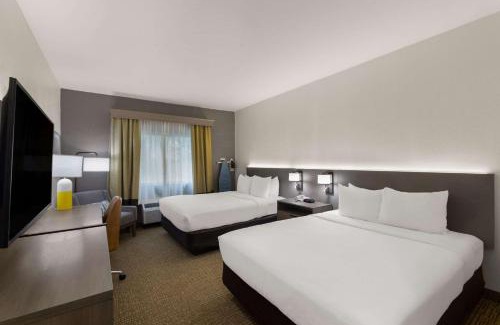 St. Johns Hotel | Comfort Inn & Suites Austin North Loop