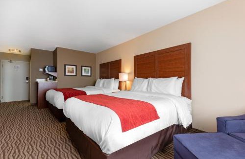 Bowmanville Hotel | Comfort Inn & Suites