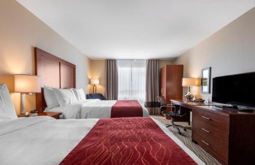 Bowmanville Hotel | Comfort Inn & Suites