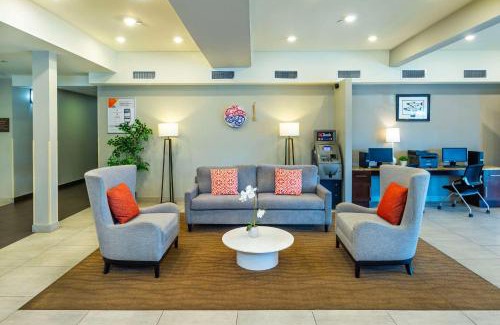 Terrace Hotel | Comfort Inn & Suites