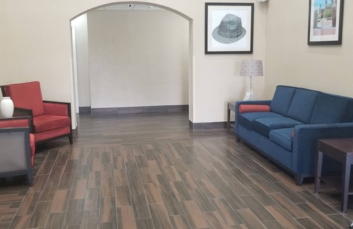 Fultondale Hotel | Comfort Inn & Suites Fultondale Gardendale I-65
